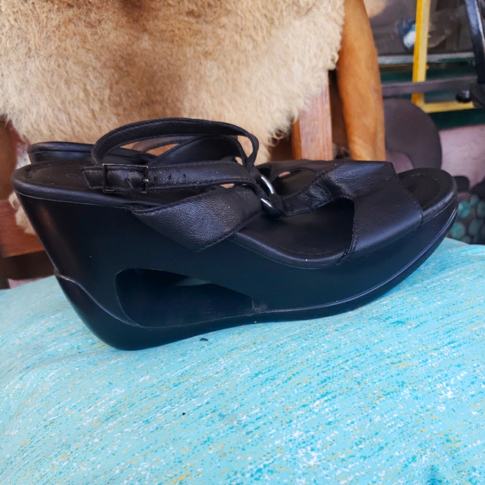 Vintage 90s calvin klein f2370 black sandals